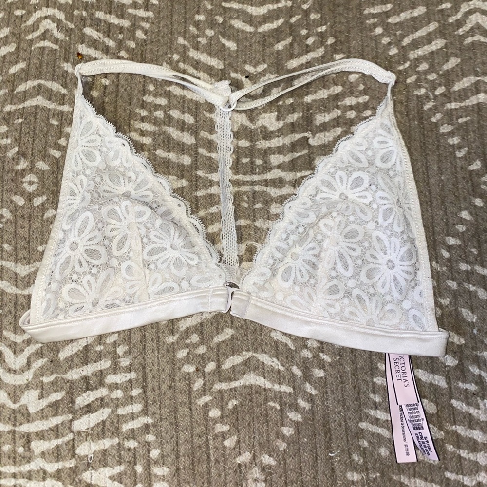 Victoria Secret Bralette (never worn!)